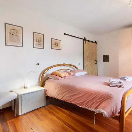 Belcantone 2 Apartamento Grandola ed Uniti